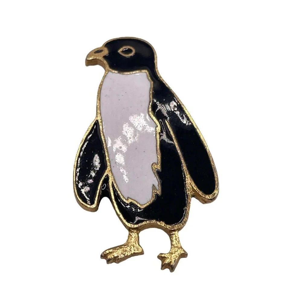 Gold Tone Black And White Enamel‎ Penguin Figural Brooch Pin Vintage Bird Animal